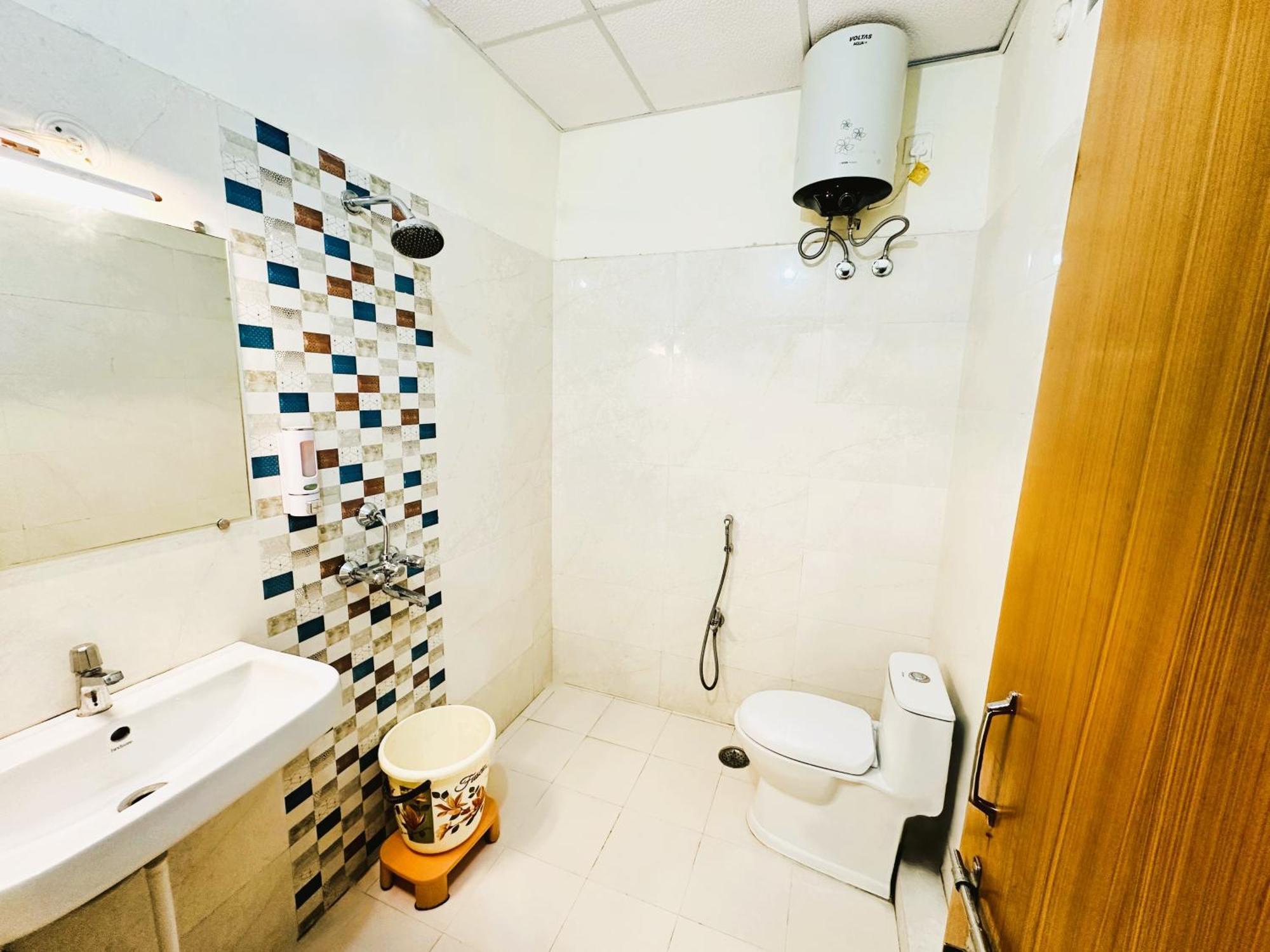 Zoomstay - 3Bhk Apartments Варанаси Экстерьер фото